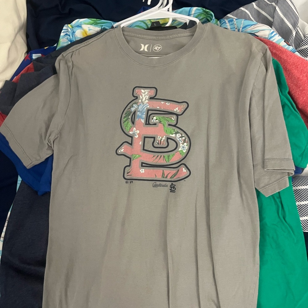 Hurley Gray Graphic Tee for Men